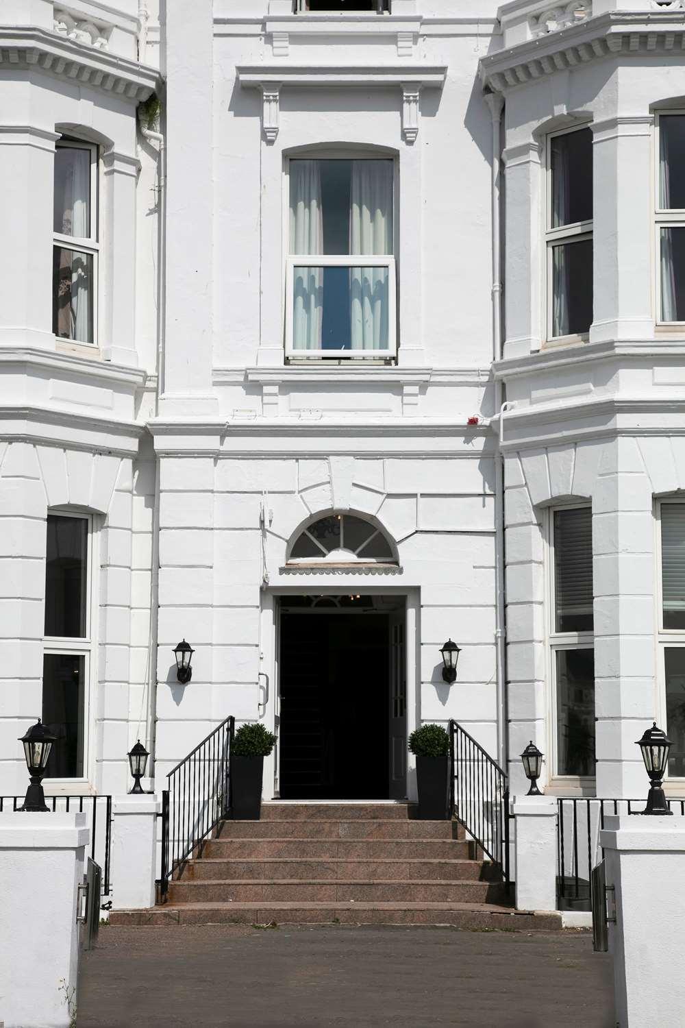 Exmouth Beach Hotel Exteriör bild