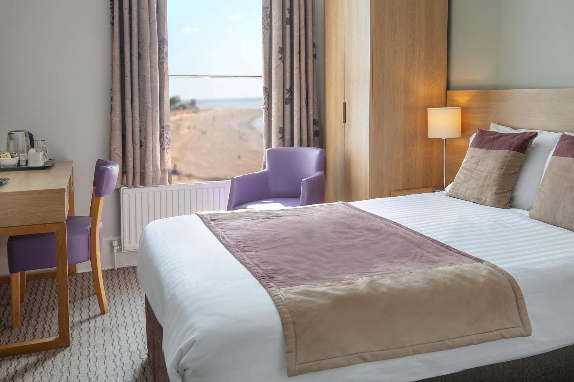 Exmouth Beach Hotel Exteriör bild
